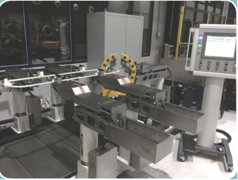 ZCN090B-X（1550、2500）跑道式線圈數(shù)控包帶機(jī)（機(jī)械爪結(jié)構(gòu)）